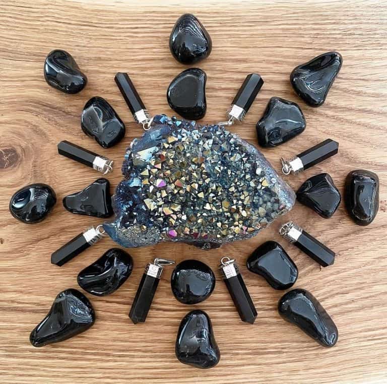 How Can You Tell If Black Onyx Is Real? 6 Simple Steps (With Pictures ...